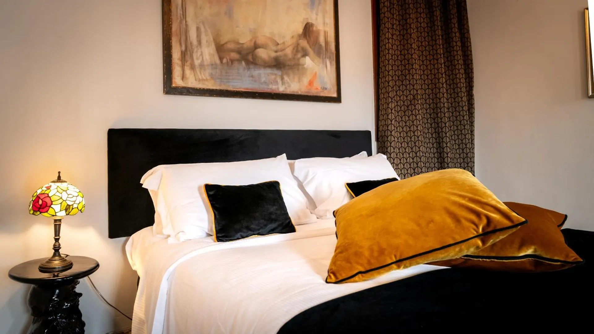 Palazzo San Luca Bed & Breakfast Venice Italy