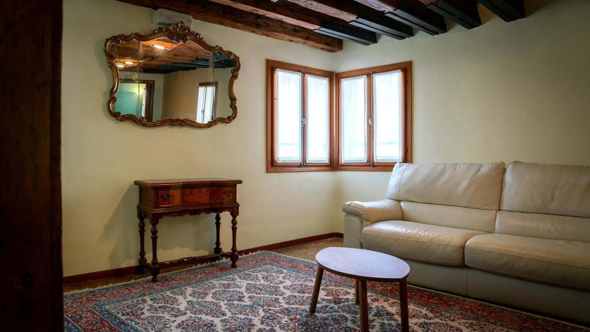 Palazzo San Luca Bed & Breakfast Venice 3*,