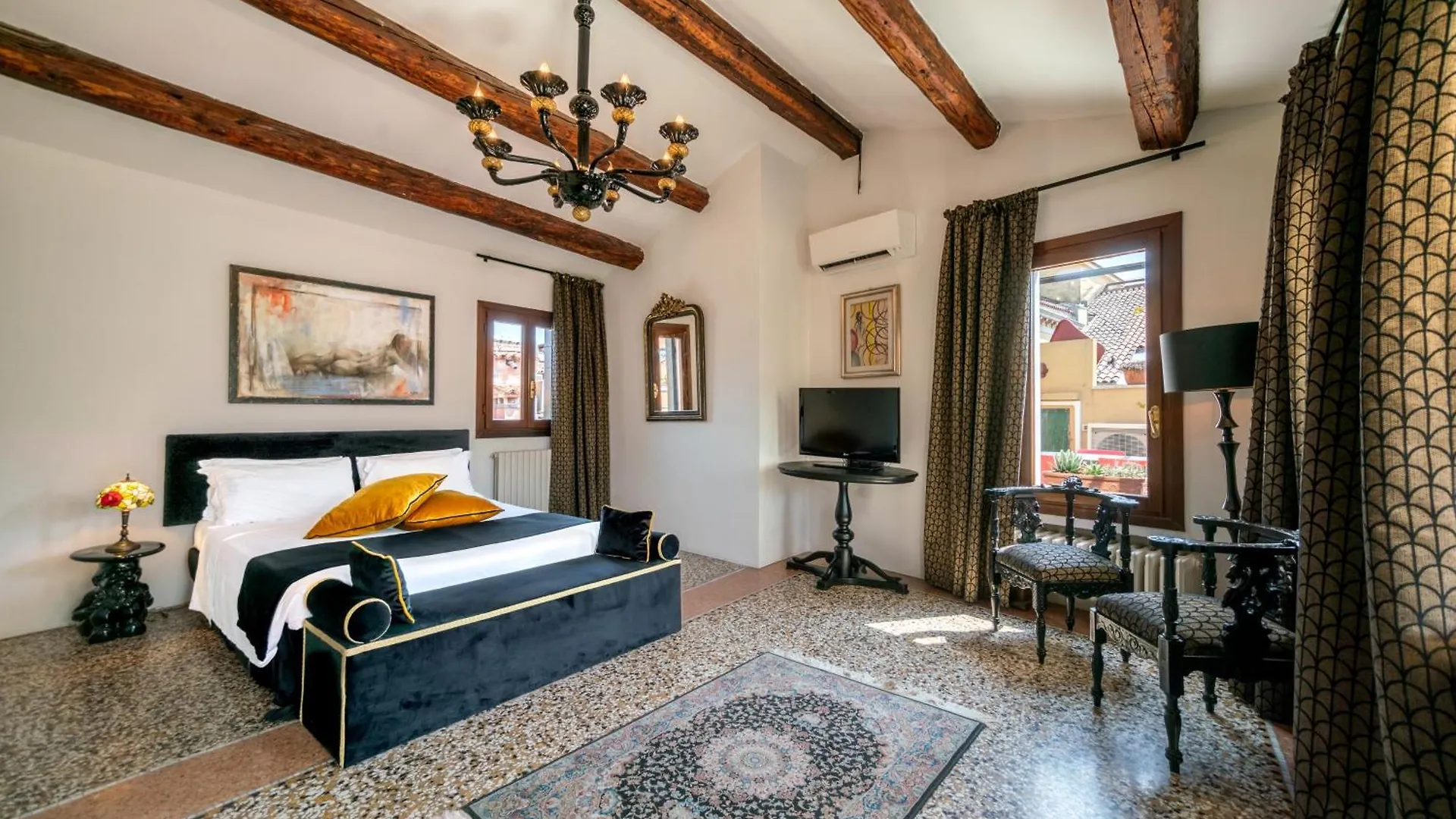Palazzo San Luca Bed & Breakfast Venice