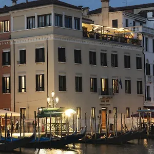 H10 Palazzo Canova Hotel
