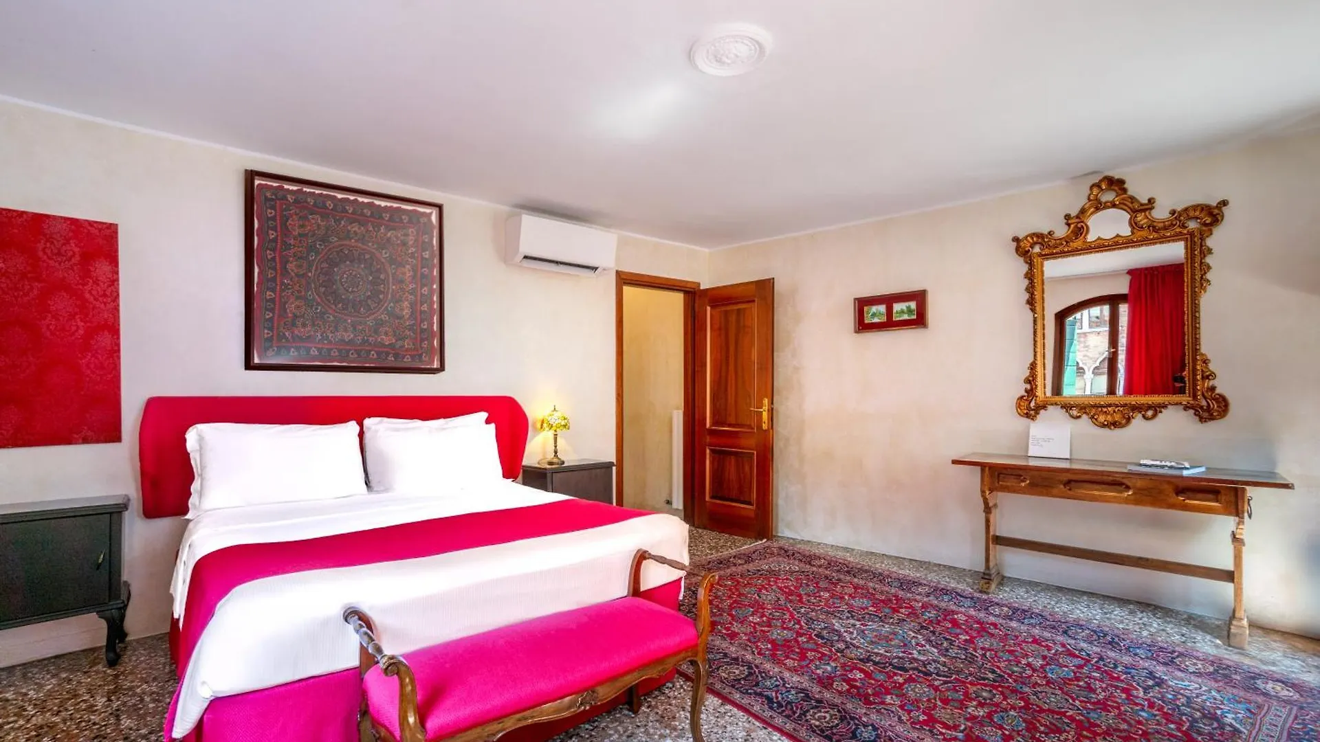 Palazzo San Luca Hotel Veneza Itália